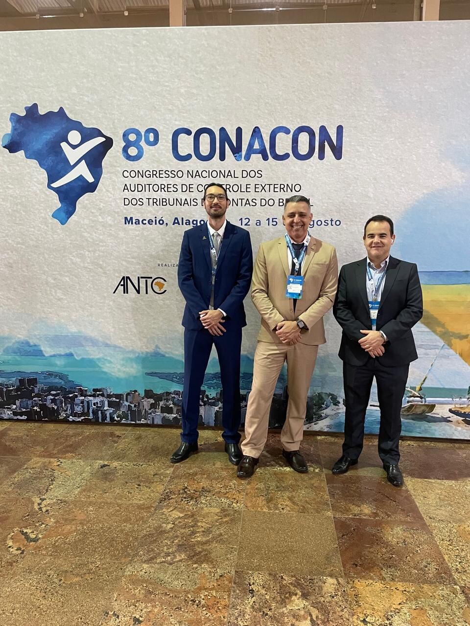 2b5f89a290694b1db9bb43236287110a